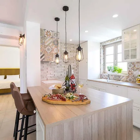 Villa In Mekisi Kod Vizinade - Istrien 41755 Ferenci