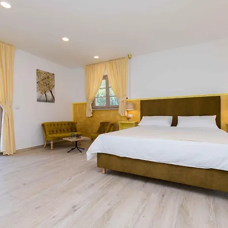 Holiday home In Mekisi Kod Vizinade - Istrien 41755 Ferenci